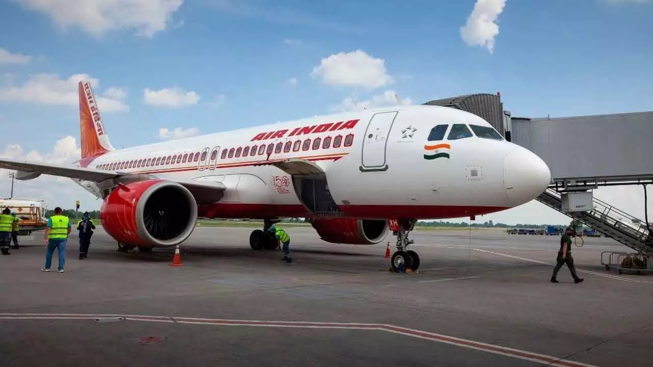 Air India: బ్యాడ్ న్యూస్.. రద్దీ గా ఉండే ఢిల్లీ – వాషింగ్టన్ DC ఎయిర్ ఇండియా ఫైట్స్ సర్వీసులు రద్దు! కారణం అదేనా? మరి బుక్ చేసుకున్న వారి పరిస్థితి?