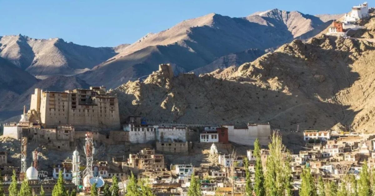 Ladakh Students: లడఖ్ రాజధాని లేహ్‌లో తీవ్ర ఉద్రిక్తత.. విద్యార్థుల ఆందోళన!