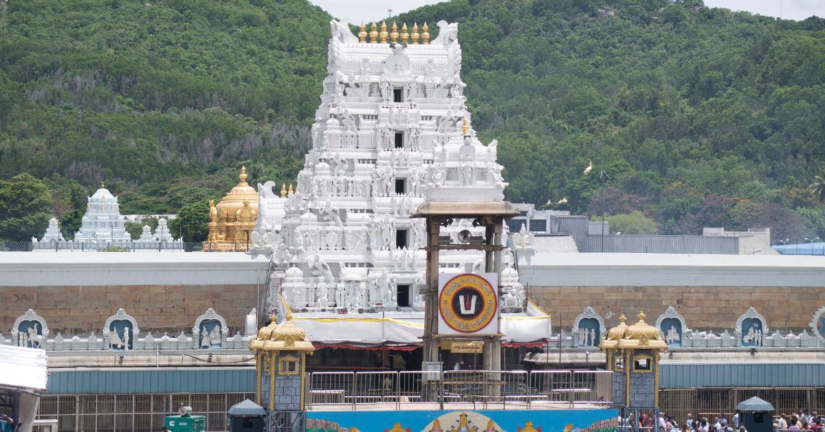 Tirumala tirupathi: 7 కంపార్ట్మెంట్లలో భక్తులు..  నిన్న శ్రీవారిని దర్శించిన భక్తులు 58,628 మంది.. తిరుమల!