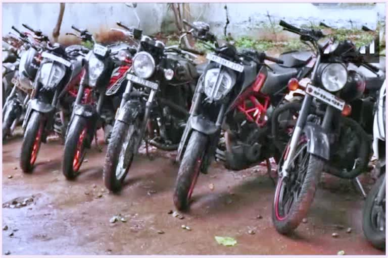 Second hand vehicles: పాత వాహనం కొంటే జాగ్రత్త..! రికార్డులు సరిచూడకపోతే కేసుల్లో ఇరుక్కోవాల్సిందే..!