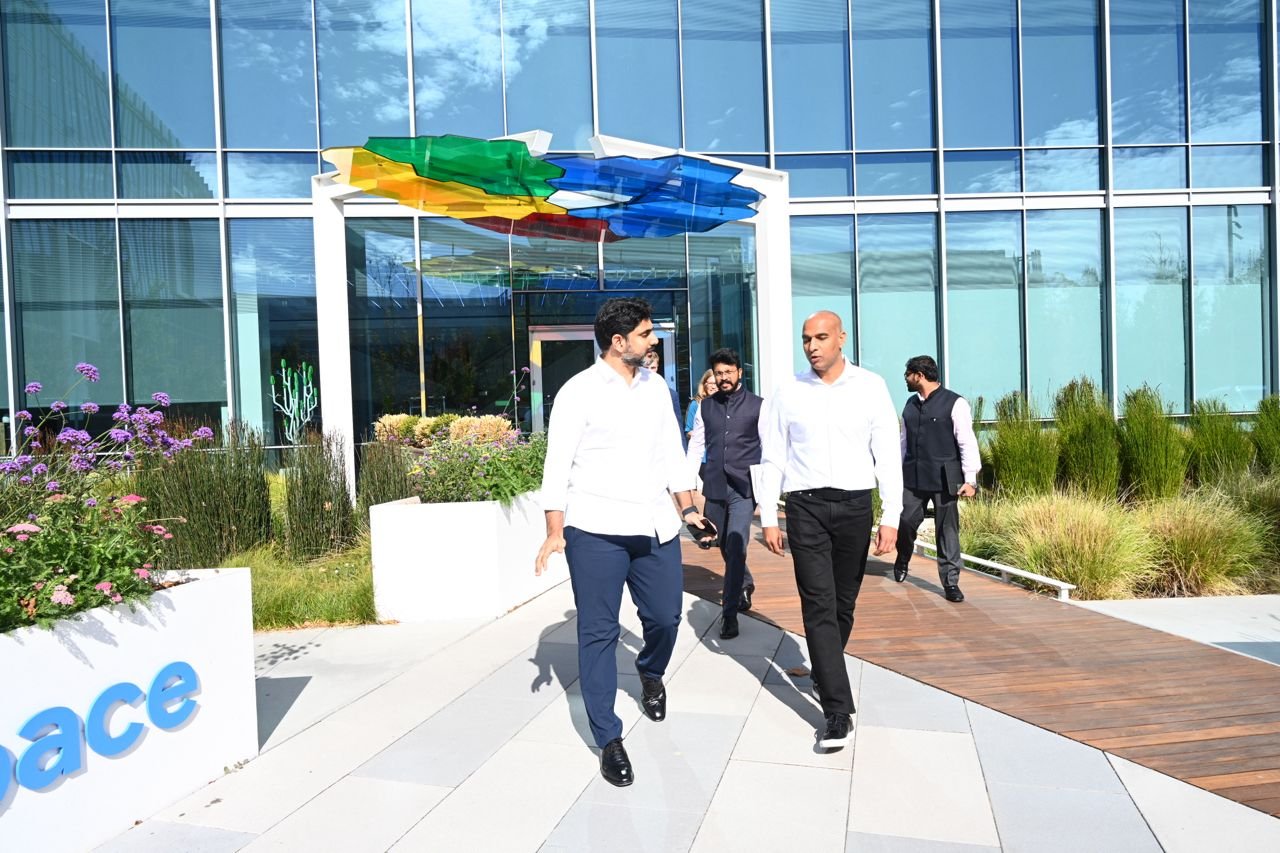నారా లోకేష్ విజన్ ఫలితం.. చరిత్ర సృష్టిస్తున్న ఆంధ్రప్రదేశ్!!