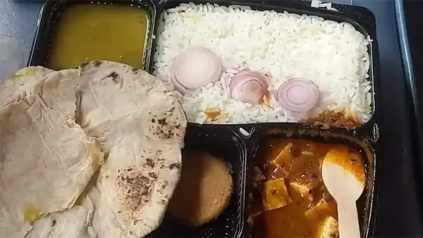 Railway Food: రైల్వే శాఖ కీలక ప్రకటన! ప్రయాణికులకు కేవలం రూ.20 కే భోజనం!