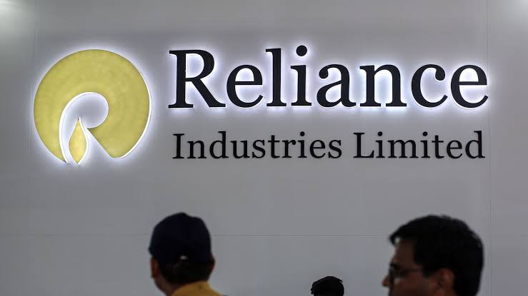 Reliance షేర్ ధర గరిష్ఠస్థాయికి..! ఒక్కరోజే రూ.66,000 కోట్ల లాభం..!