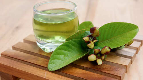 Herbal Tea: ఉదయాన్నే వీటితో టీ తీసుకుంటే... ఇక ఆ సమస్యలకు చెక్!