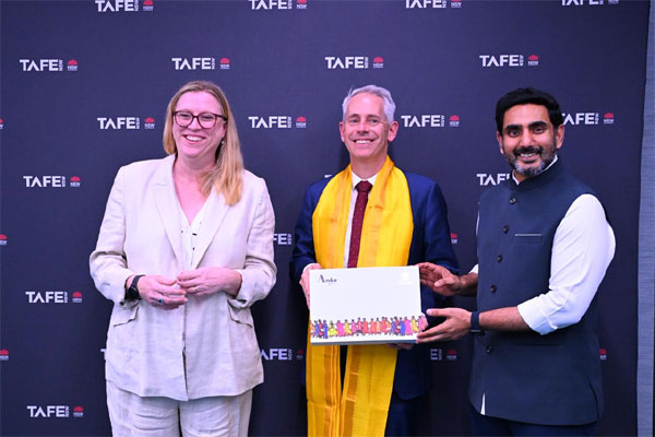 ఏపీ యువతకు ఆస్ట్రేలియా ప్రమాణాలు.. TAFE NSWతో మంత్రి లోకేశ్ కీలక ఒప్పందం!