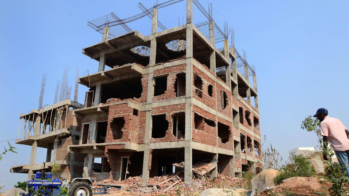 AP Building Permission:  అనుమతి లేకుండా కట్టారా? కఠిన చర్యలు తప్పవు! 2025 తర్వాత భవనాలపై ఏపీ ప్రభుత్వ ఘాటు హెచ్చరిక!!