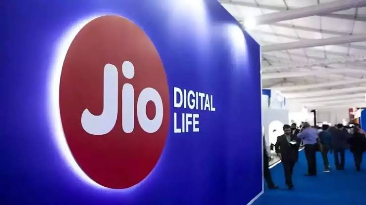JIO Offer: జియో వినియోగదారులకు సూపర్ ఆఫర్..! ఏడాది పాటు టెన్షన్‌ లేకుండా ఫుల్‌ డేటా, ఫ్రీ కాల్స్..!