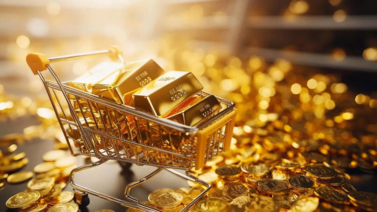  Gold price: బంగారం వెండి ధరల్లో తాజా అప్‌డేట్స్.. 24 క్యారెట్ బంగారం ధర ఎంతంటే ? 