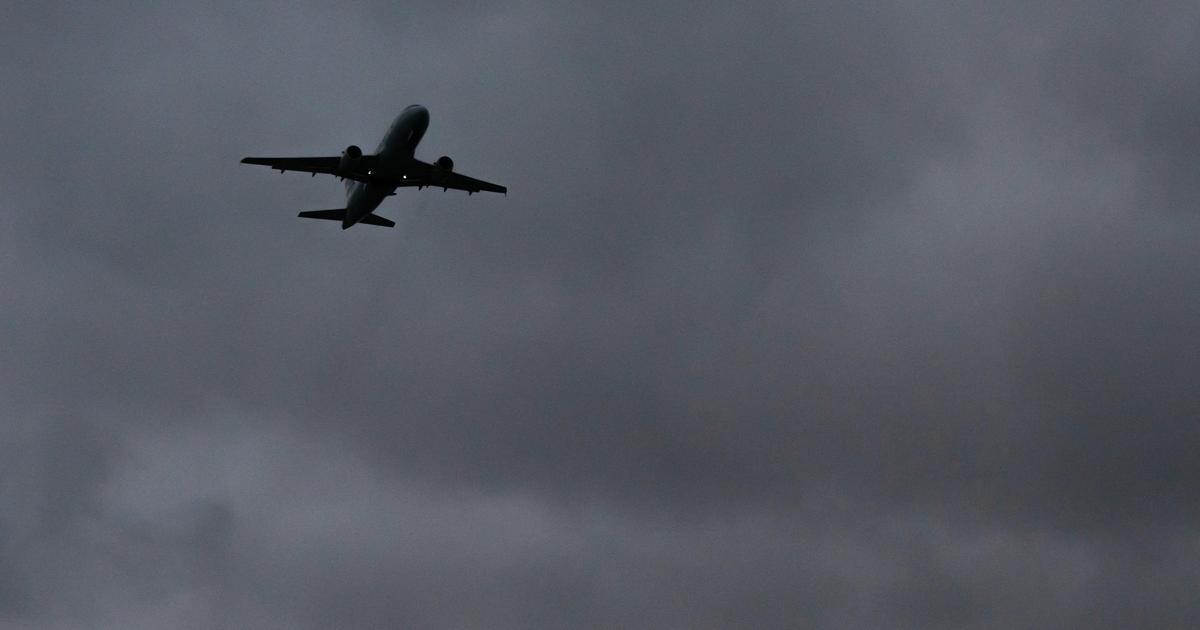 Flight Alert: విమానం గాల్లో ఇంజిన్‌ ఫెయిల్‌..! త్రుటిలో తప్పిన పెద్ద ప్రమాదం..!