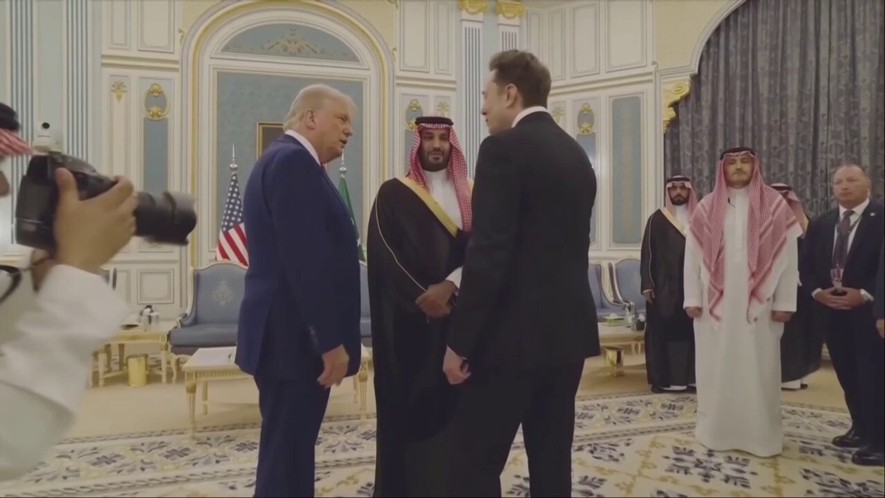 US Politics: ట్రంప్-మస్క్ మళ్లీ కలిపిన వైట్ హౌస్ డిన్నర్.. సర్దుబాటు సంకేతాలే?