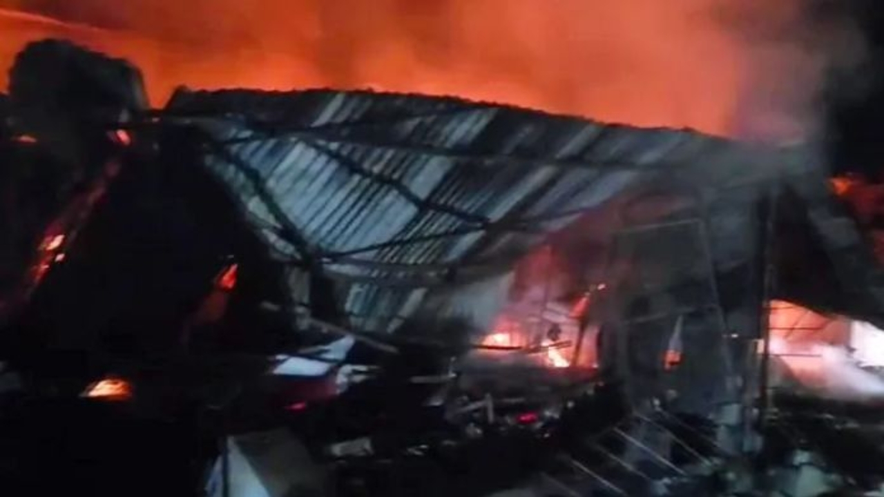 Kondagattu: కొండగట్టులో భారీ అగ్నిప్రమాదం.. కోట్లలో ఆస్తి నష్టం!