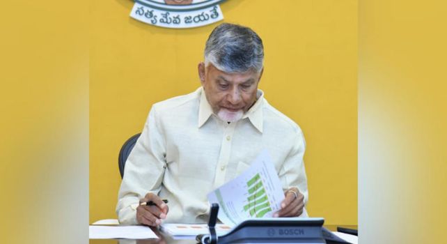 Ward secretariats: గ్రామ, వార్డు సచివాలయాల పేర్లు మార్పు..  సీఎం చంద్రబాబు ప్రకటన!