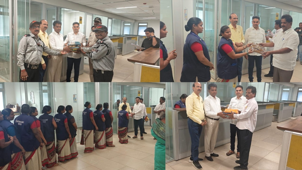 తెలుగుదేశం పార్టీ కార్యాలయం సిబ్బంది కి సంక్రాంతి పండుగ వేళ.. NRI బహుకరణ!