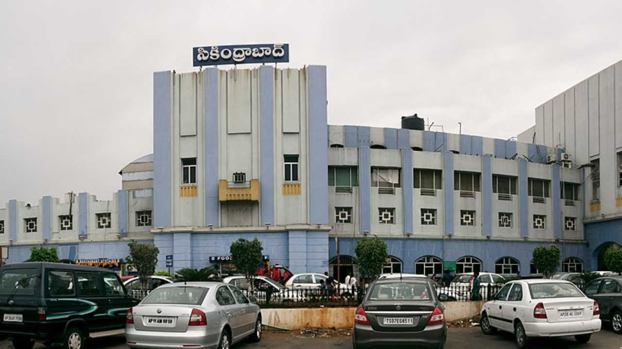 Travel Alert: ప్రయాణికులకు బిగ్ అలెర్ట్! ఆ రైల్వేస్టేషన్ లో కీలక మార్పులు!