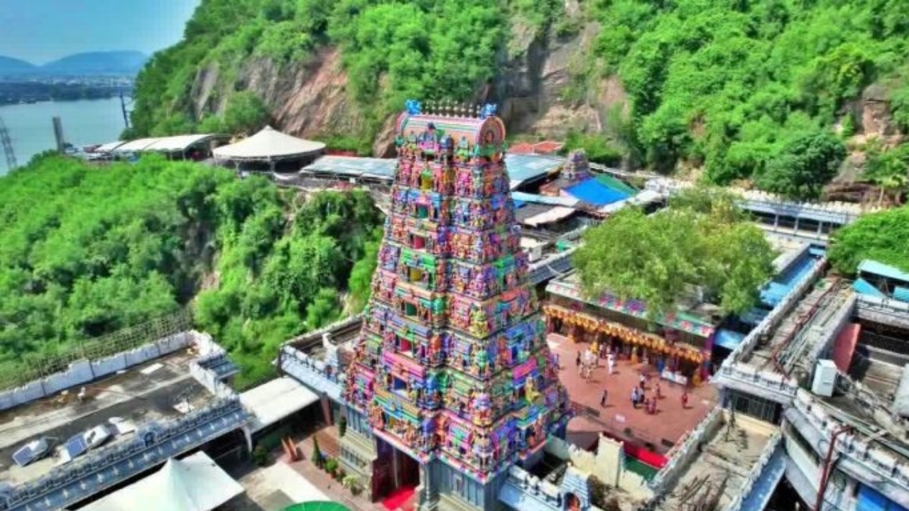 Kanaka Durga Temple: ఇంద్రకీలాద్రిపై ‘డిజిటల్’ శకం.. ఇక టిక్కెట్ల కోసం క్యూలు లేవు, దర్శనం సులభం!
