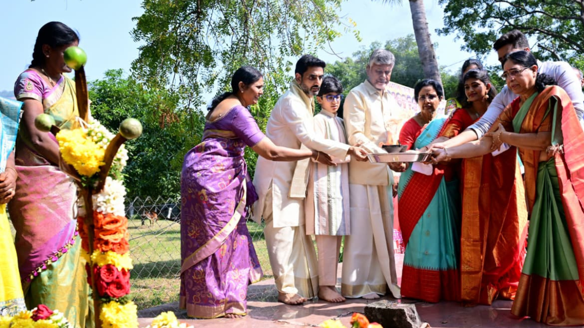 Sankranti 2026: నారావారిపల్లెలో ఘనంగా సంక్రాంతి వేడుకలు.. గ్రామదేవతలకు ప్రత్యేక పూజల్లో పాల్గొన్న మంత్రి నారా లోకేష్...!!