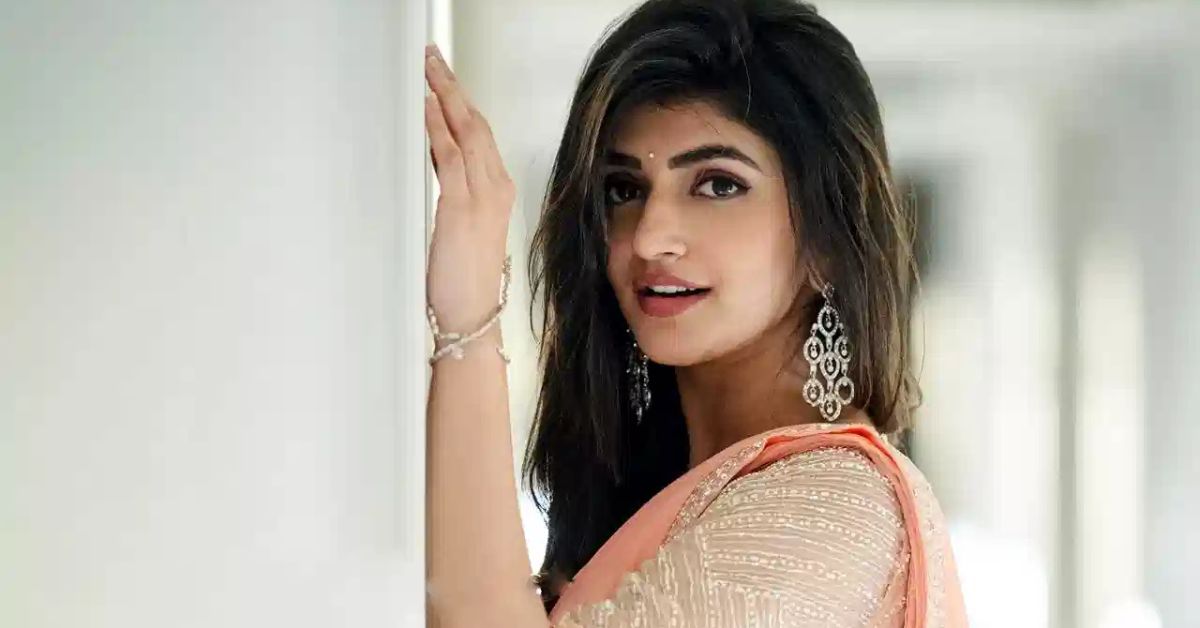 Srileelas: పల్నాడులో 'శ్రీలీల' సందడి.. నరసరావుపేటలో యువత ఉత్సాహం.. సినీ హంగులతో మార్మోగిన ఇంజినీరింగ్ కాలేజ్!