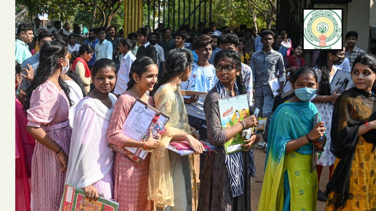 పదవ తరగతి విద్యార్ధులకు బంపర్ ఆఫర్! ఉచితంగా 10 గ్రాముల బంగారం... ఎలాగంటే!