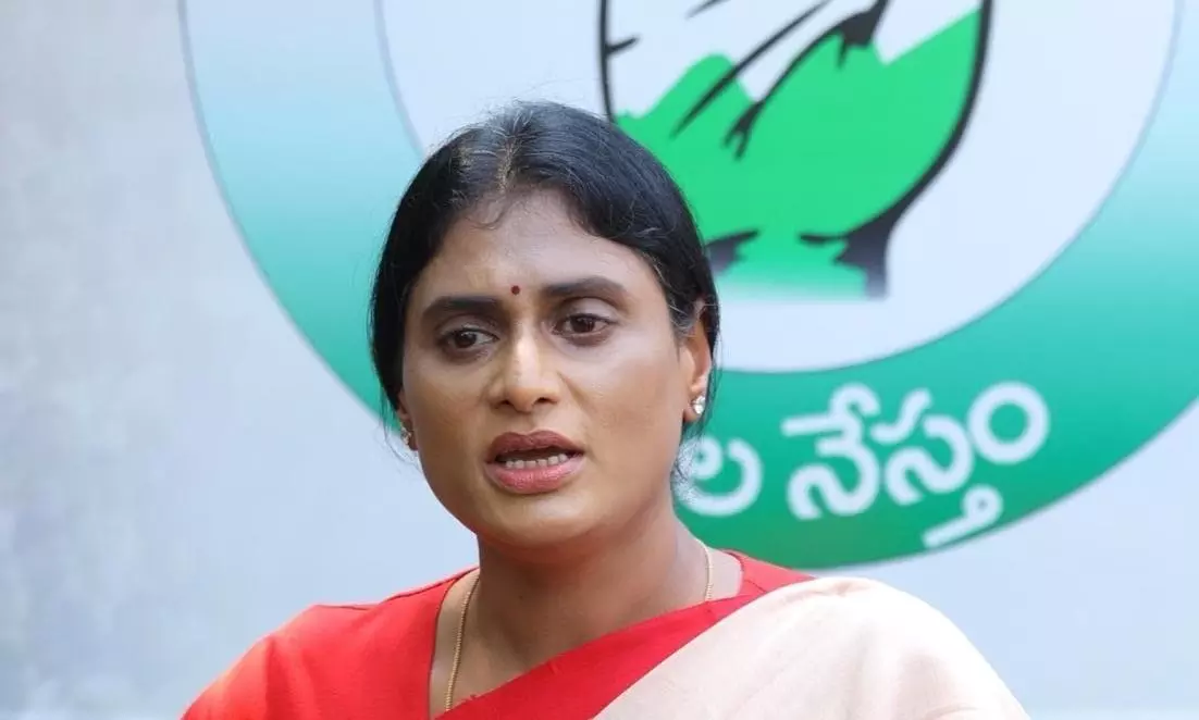 YS Sharmila Comments Jagan: జగన్ పాదయాత్రపై షర్మిల సెటైర్లు.. మరి  ఇంత దారుణంగానా?