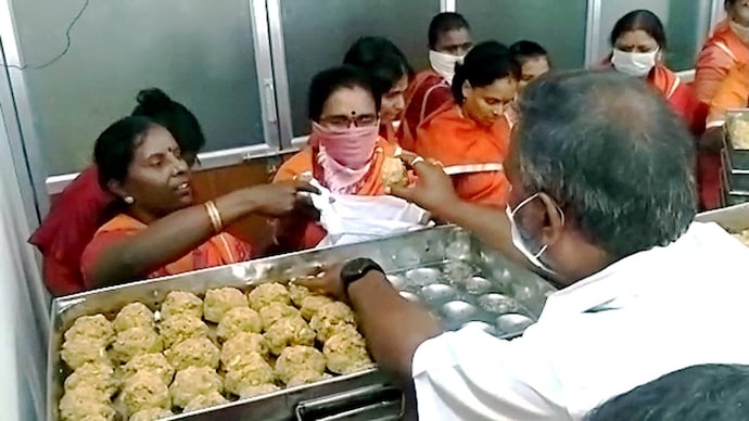 Tirumala Laddu case: వైసీపీ దుష్ప్రచారానికి చెక్.. కల్తీ లడ్డూ వాస్తవాలపై క్షేత్రస్థాయిలోకి కూటమి నేతలు!