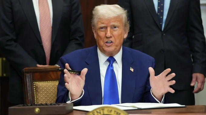 India US Trade Deal: రష్యాకు చెక్.. భారత్‌కు ట్యాక్స్ ఊరట.. ట్రంప్ సంచలన నిర్ణయం వెనుక అసలు కథ ఇదే!