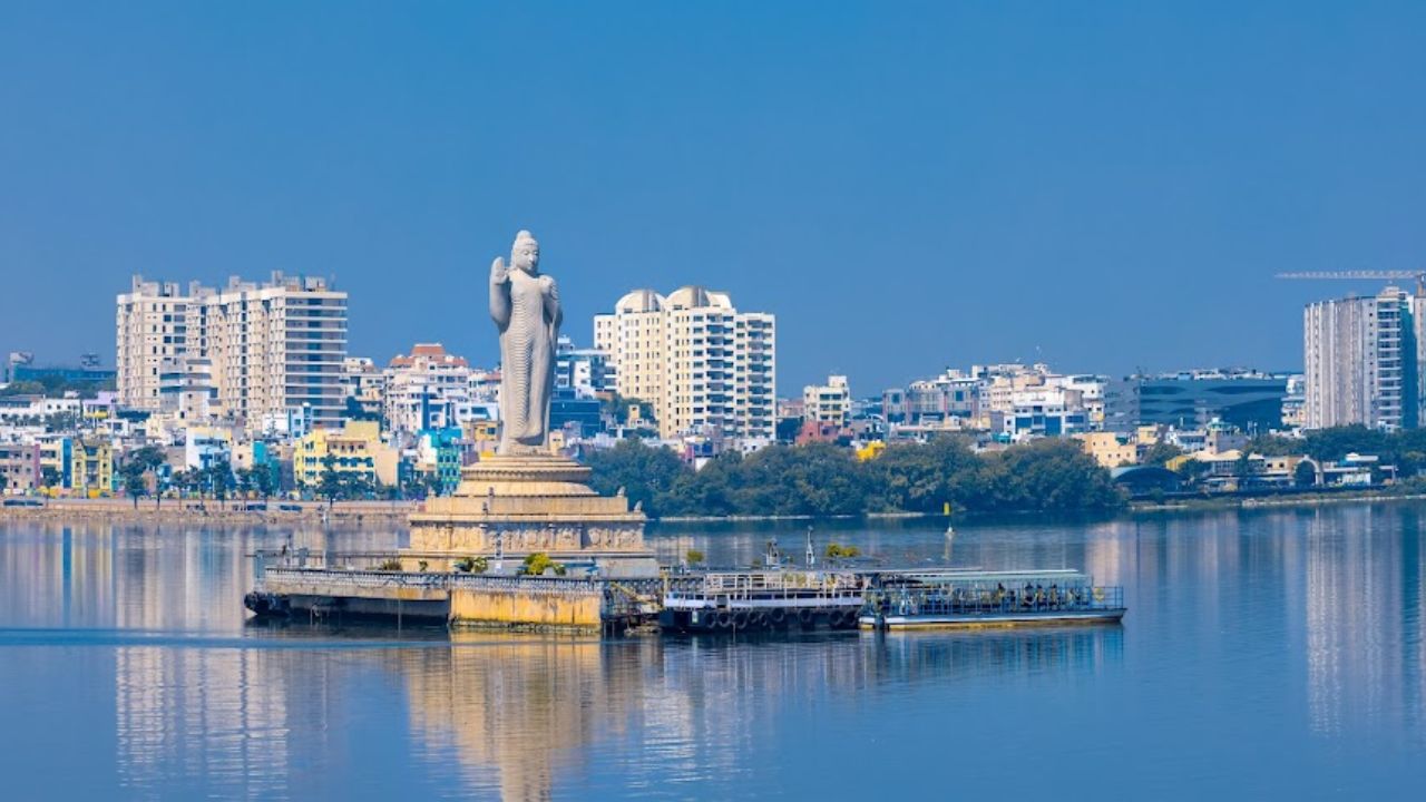 US ఫార్చూన్-500 సంస్థ హైదరాబాద్‌కి షిఫ్ట్..! AI, డేటా జాబ్స్‌కు గ్రీన్ సిగ్నల్!