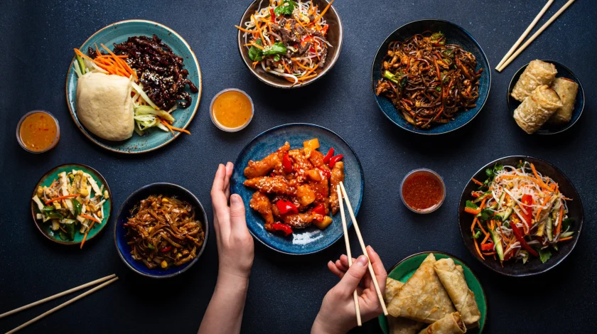 Chinese use chopsticks: చైనీయులు ఆ కర్రలతోనే ఎందుకు తింటారు? చాప్‌స్టిక్స్ వెనుక దాగి ఉన్న అసలు రహస్యాలివే!