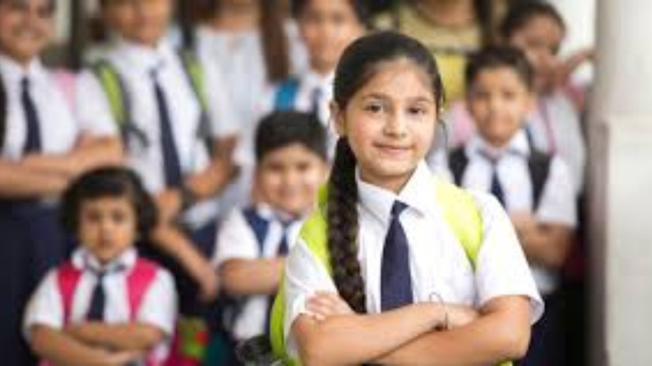 RTEAdmissions: పేద పిల్లలకు గోల్డెన్ ఛాన్స్..! రూపాయి ఖర్చు లేకుండా కార్పొరేట్ స్కూల్ చదువు..!