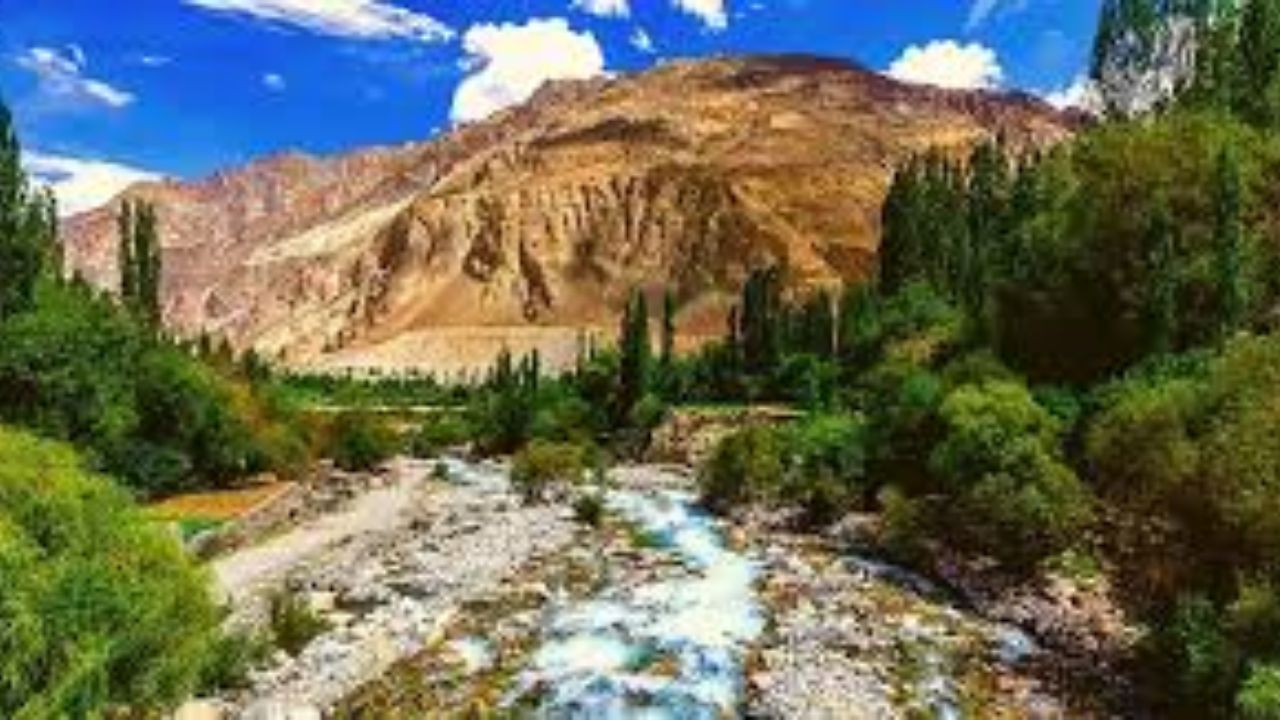 Adventure Travel: సరిహద్దు గ్రామం నుంచి టాప్ టూరిస్ట్ స్పాట్‌గా…! తుర్టుక్ ప్రత్యేకత ఇదే!