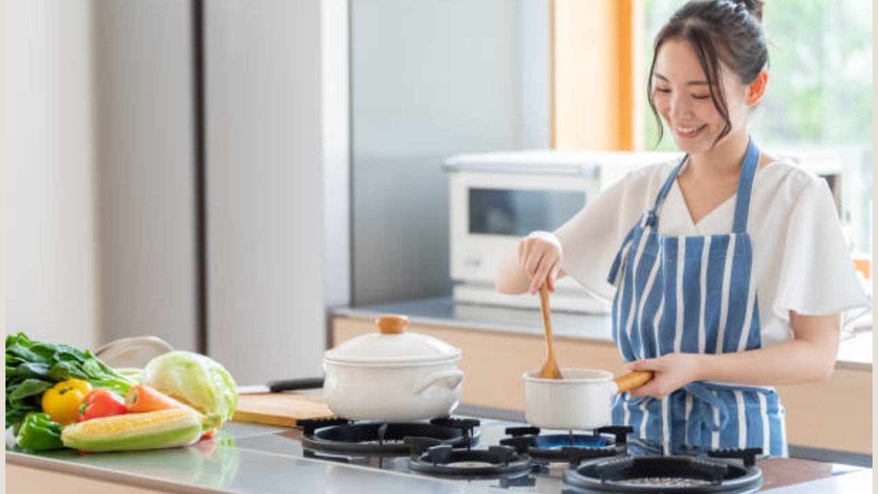 Gas Cylinder: నెలకు వచ్చే సిలిండర్ ఇకపై 40 రోజులు రావాలంటే ఇలా చేయండి!