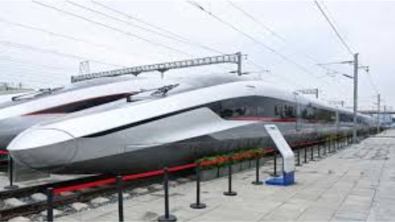 Supersonic Train: హైదరాబాద్ టు వైజాగ్ కేవలం 28 నిమిషాల్లో...! చైనా సూపర్‌సోనిక్ రైలు!