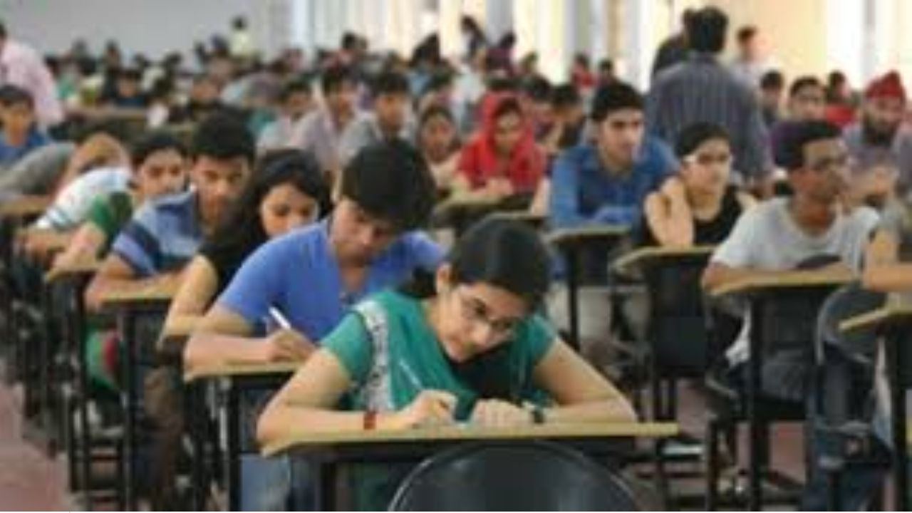 RBI Jobs: నెలకు 60 వేల జీతంతో రిజర్వ్ బ్యాంక్ జాబ్స్...! ఇప్పుడే అప్లై చేయండి!