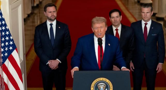 Trump: ట్రంప్ ఆదేశాల కోసం US ఆర్మీ వెయిటింగ్.. ఇరాన్‌పై దాడి ముప్పు!