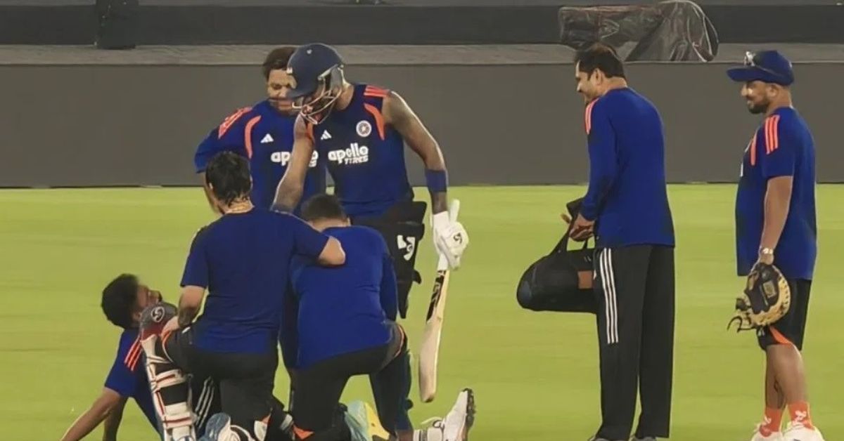 T20 World Cup 2026: టీమిండియాకు భారీ షాక్.. నెట్స్‌లో ప్రాక్టీస్ చేస్తుండగా సిరాజ్‌కు తీవ్ర గాయం!