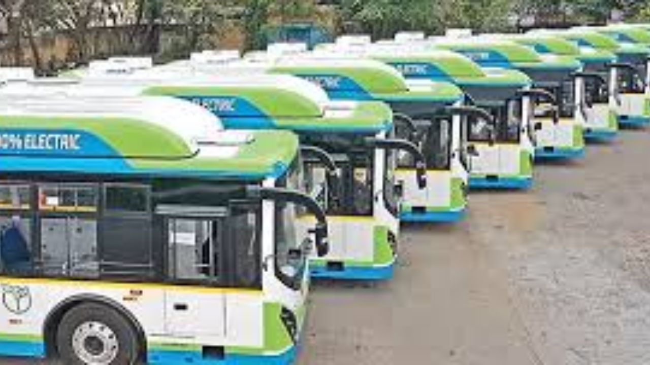  Electric Buses: ప్రయాణికులకు గుడ్ న్యూస్..! కేంద్రం నుంచి 100 ఎలక్ట్రిక్ బస్సుల మంజూరు..!