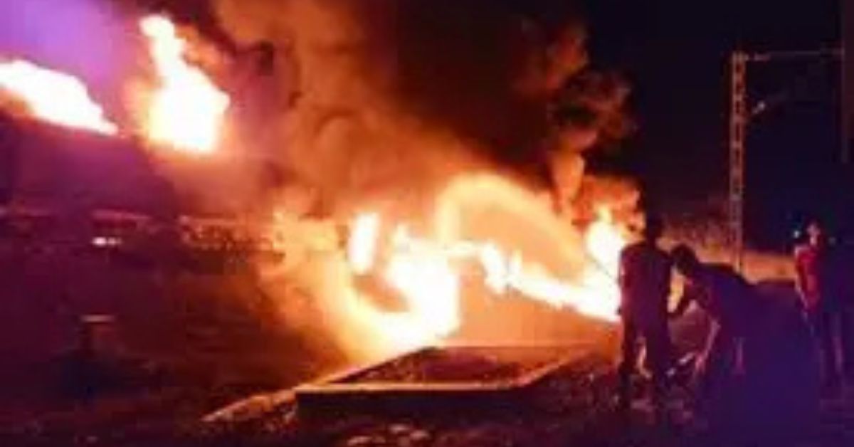 Godfrey Phillips India: ప్రకాశం జిల్లాలో భారీ అగ్నిప్రమాదం.. కోట్లలో ఆస్తి నష్టం..