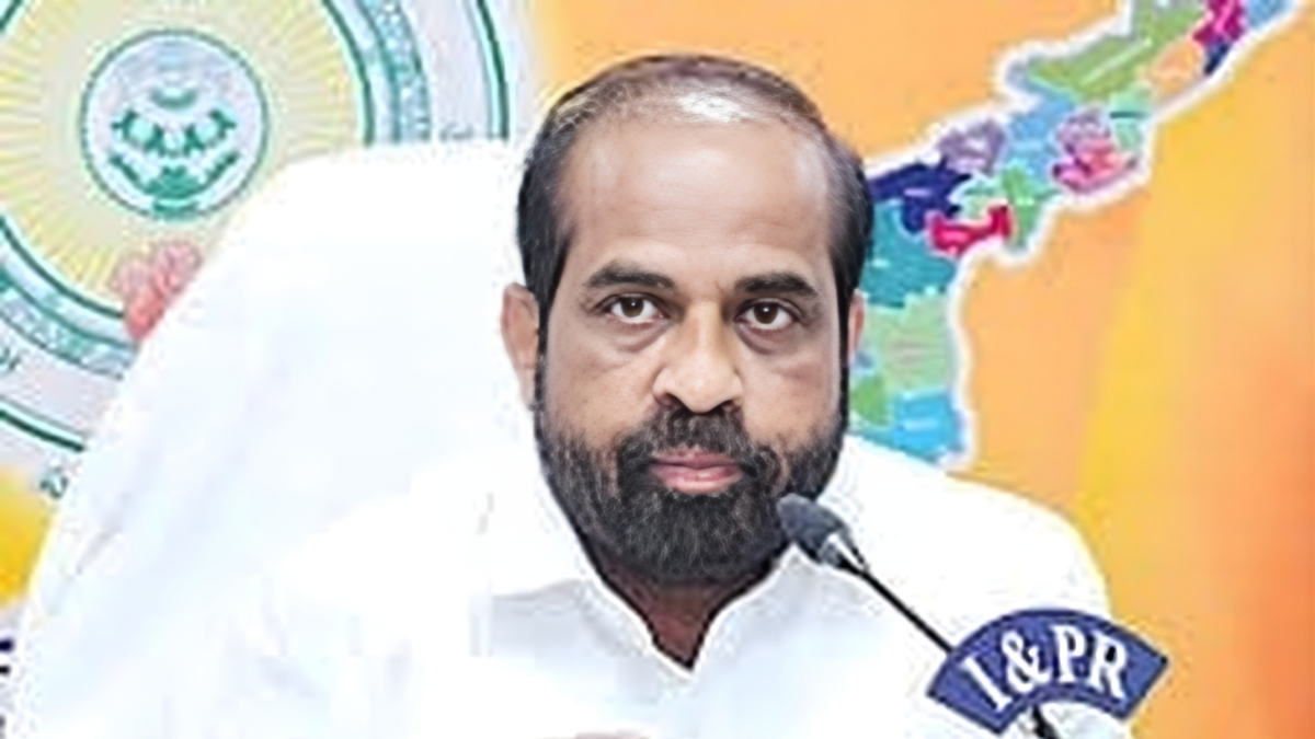 Medical Colleges: మెడికల్ కాలేజీలపై మంత్రి సంచలన వ్యాఖ్యలు... గత ప్రభుత్వంపై విమర్శలు!