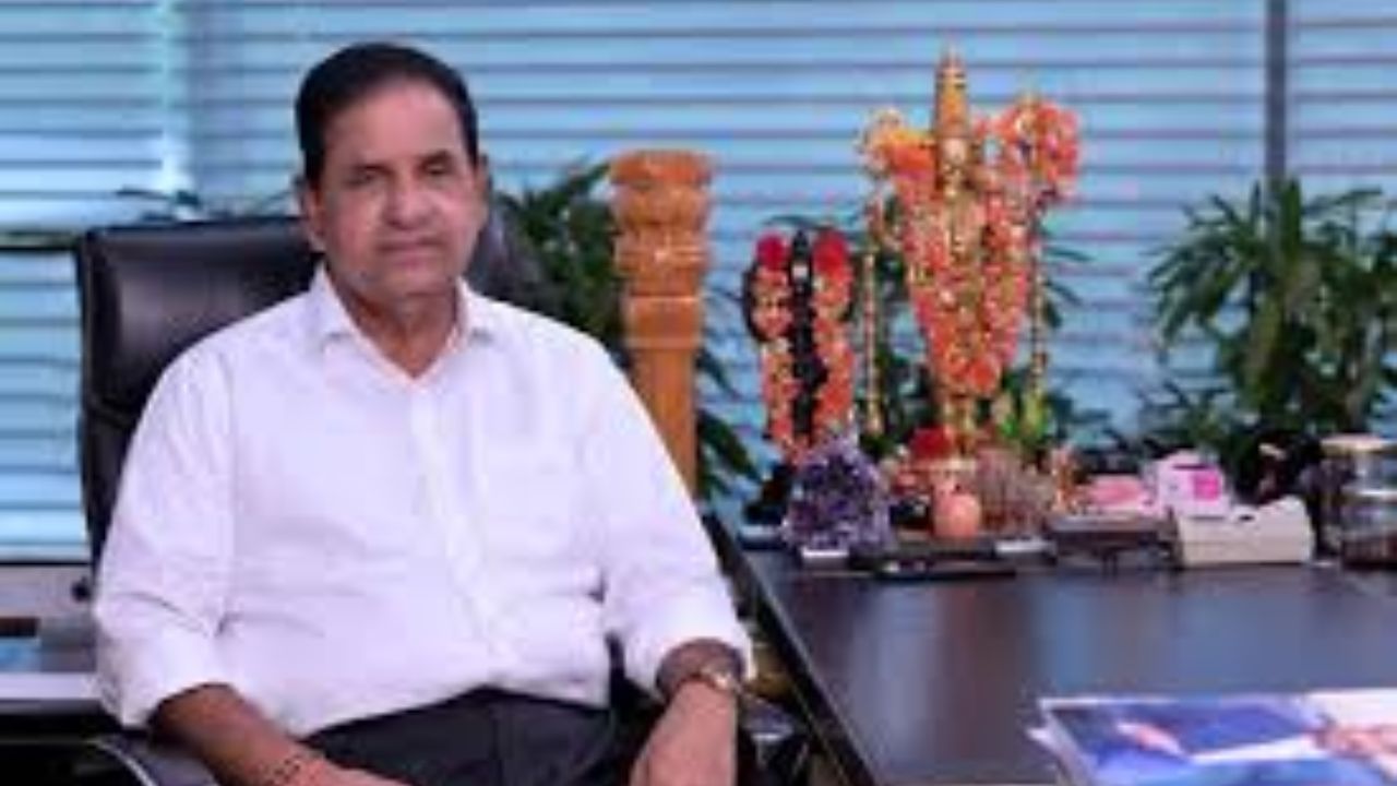 TTD Chairman: వైసీపీ సోషల్ మీడియా వింగ్‌కు షాక్..! కోర్టు ఆర్డర్‌తో నోరు మూయించిన బి.ఆర్. నాయుడు!