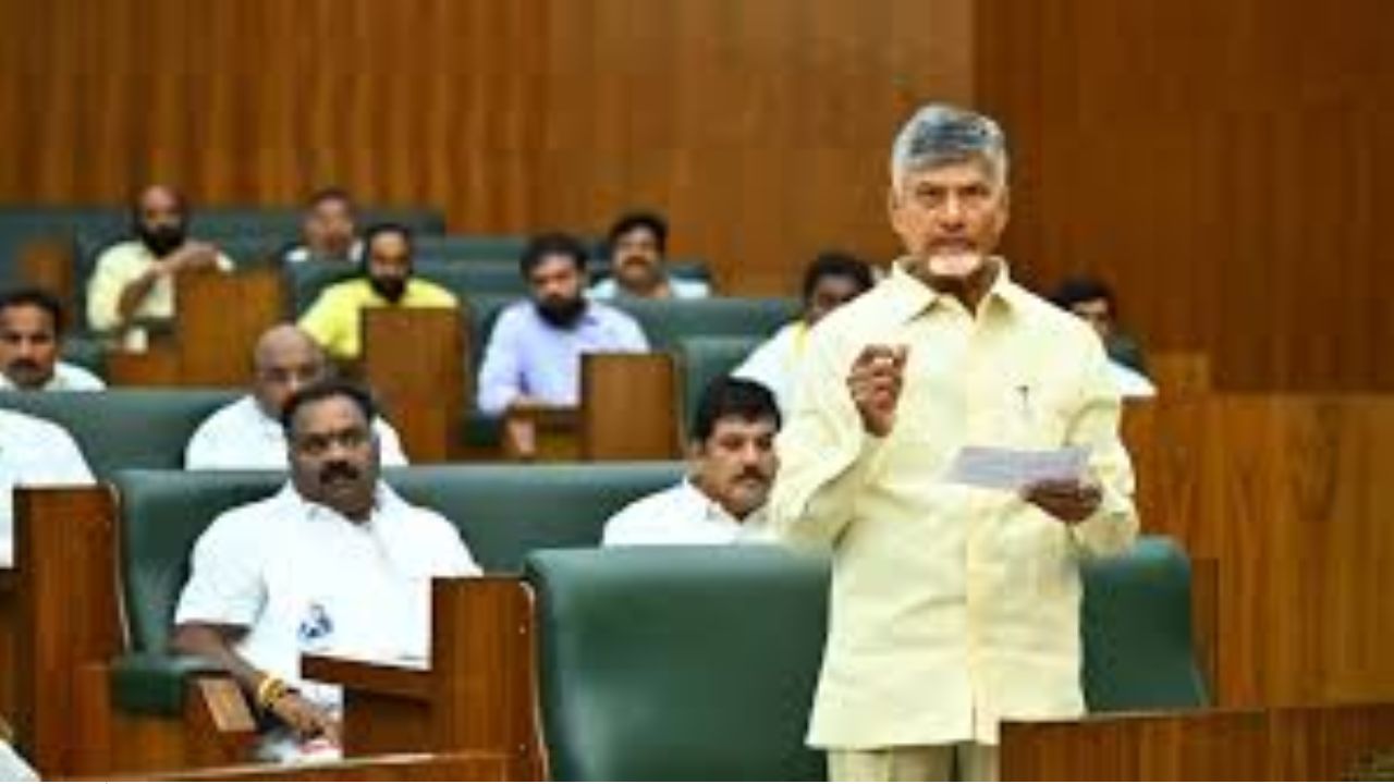 Chandrababu Naidu: ఆడబిడ్డల జోలికి వస్తే ఆ రోజే ఆఖరి రోజు..! నేరగాళ్లకు సీఎం చంద్రబాబు వార్నింగ్!