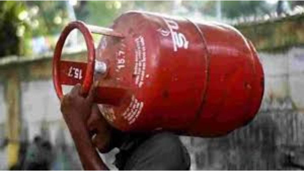 LPG Saving: ఒక్క నిమిషంలో మీ గ్యాస్ లెవల్ చెక్ చేసుకోండి ఇలా! ఈ సింపుల్ టెక్నిక్ మీకోసమే...!