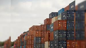 UAE:  అంతర్జాతీయంగా హై అలర్ట్... యూఏఈ తీరంలో కంటైనర్ నౌకపై దాడి!