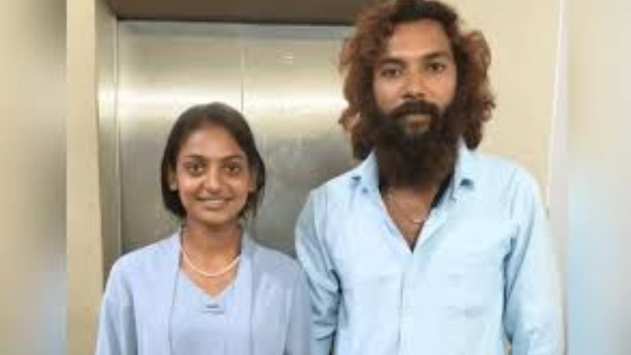 Monalisa: వైరల్ గర్ల్ మోనాలిసా కేరళలో పెళ్లి! ఆలయంలో ఫర్మాన్ ఖాన్‌తో ఏడడుగులు!