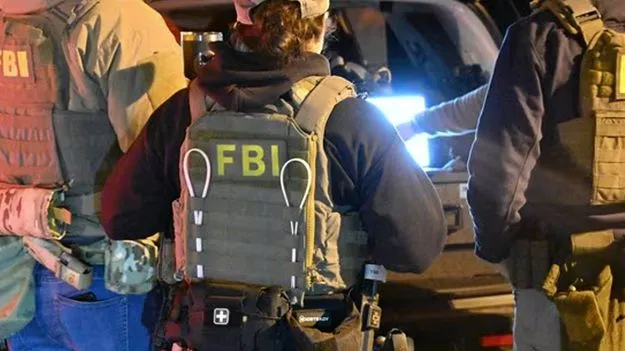 H1B Visa: అమెరికాలో వీసా కుంభకోణం బట్టబయలు... 11 మంది భారతీయులు అరెస్ట్!