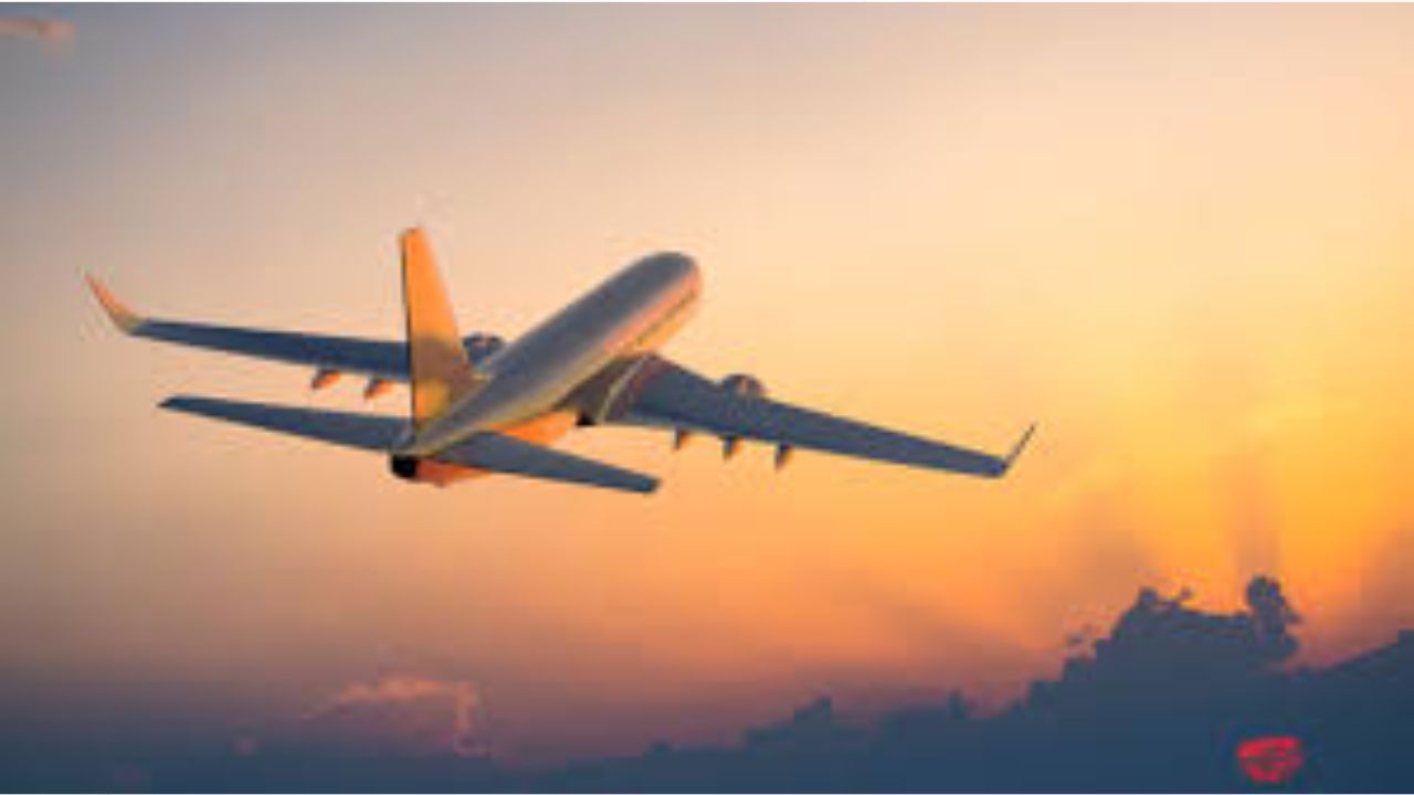 Flight Tickets: విమాన ప్రయాణం ఇక మరింత భారం..! ఆకాశ ఎయిర్ టికెట్లపై అదనపు ఛార్జీలు!