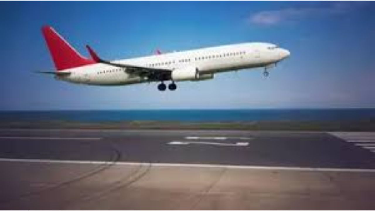 Travel Guide: మీరు విమానంలో ప్రయాణిస్తున్నారా? అయితే ఈ 13 తప్పులు చేయకండి...!