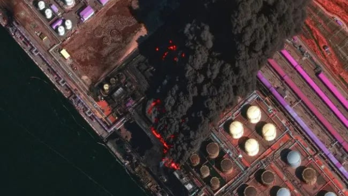 Middle East War: రష్యా చమురు సామ్రాజ్యంపై ఉక్రెయిన్ డ్రోన్ల మెరుపు దాడి.. ఉస్త్ లుగా పోర్టు అతలాకుతలం!