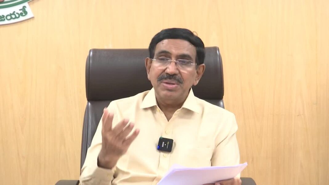 Minister Narayana Nellore Visit: నెల్లూరులో మంత్రి నారాయణ పర్యటన... సీసీ రోడ్డు పనులను పరిశీలించిన మంత్రి నారాయణ..!