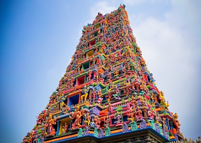 Vijayawada Durga Temple: ఇంద్రకీలాద్రిపై కలకలం.. హుండీ బంగారాన్ని రోల్డ్‌గోల్డ్‌గా మార్చిన సిబ్బంది.. అడ్డంగా దొరికిపోయారు!