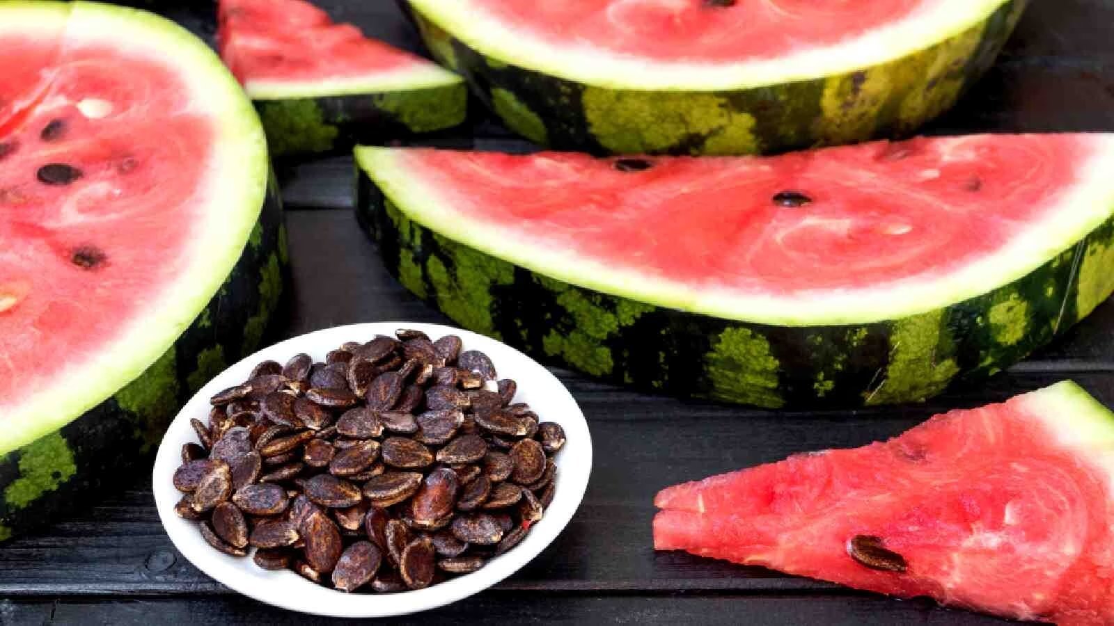 Watermelon Seeds: పుచ్చకాయ గింజలు మింగుతున్నారా? అయితే ఇవి తెలుసుకోండి....