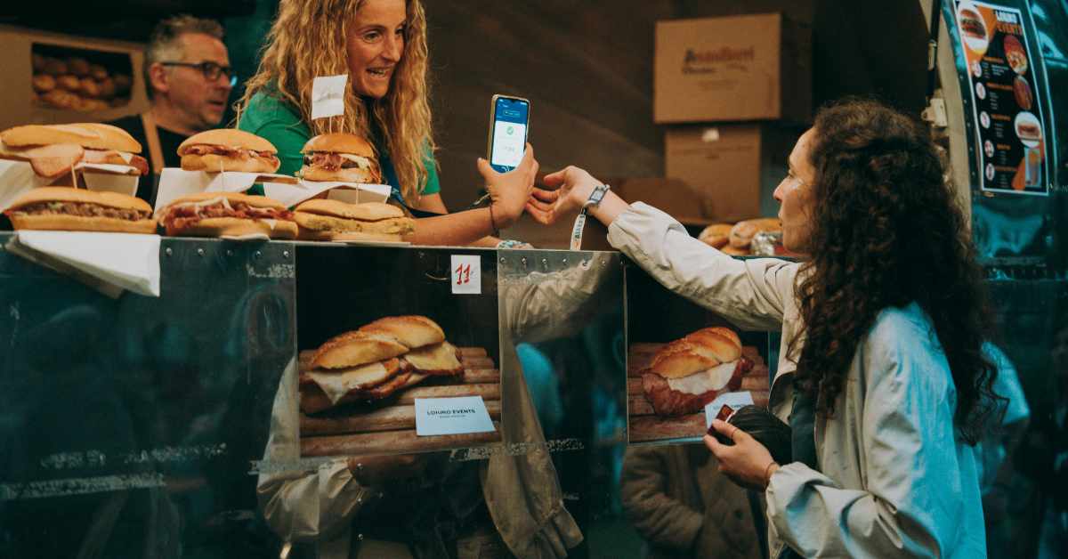 Digital Payments: భారత్ డిజిటల్ చెల్లింపులపై విదేశీ పర్యాటకుడి ప్రశంసలు! “రియల్ డిజి-ఇండియా” అంటున్న జర్మన్ యువకుడు!